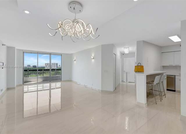 Property at 3400 NE 192nd St #1606, Aventura, FL 33180, 2 beds, 2 baths