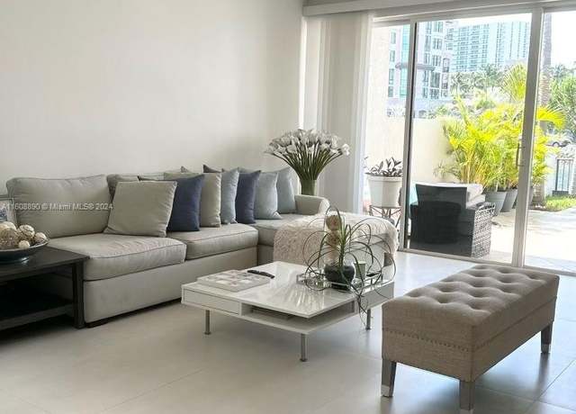 Property at 330 Poinciana Dr #1002, Sunny Isles Beach, FL 33160, 4 beds, 2.5 baths