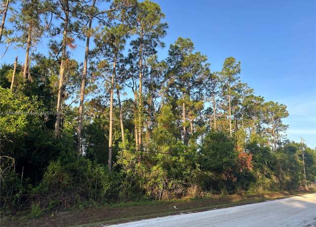 Property at 17354 75th Pl N, FL 33470