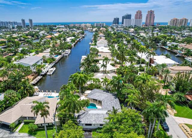 Property at 2500 Bayview Dr, Fort Lauderdale, FL 33305, 5 beds, 4.5 baths