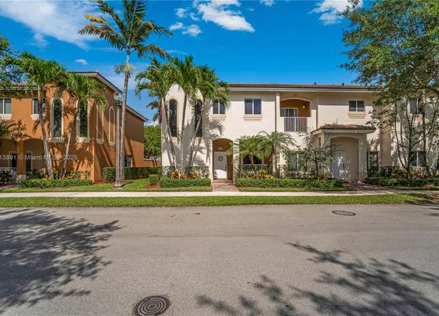 Property at 2376 SE 17th Ter, Homestead, FL 33035, 3 beds, 2.5 baths
