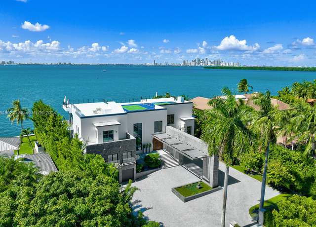 Property at 330 Harbor Dr, Key Biscayne, FL 33149, 6 beds, 7.5 baths