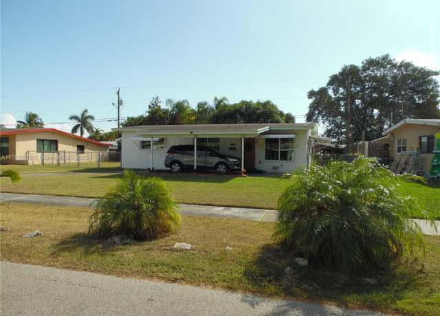 Property at 14522 SW 289th Ter, Homestead, FL 33033, 4 beds, 2 baths