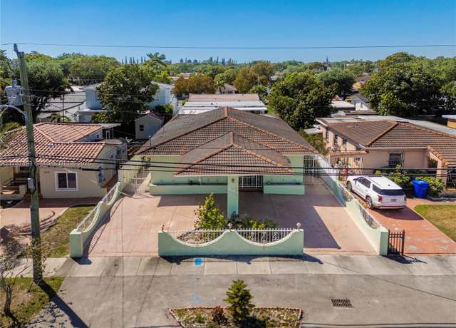Property at 4540 SW 2nd Ter, Miami, FL 33134, 3 beds, 2.5 baths