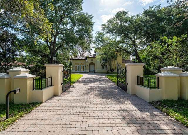 Property at 6075 SW 85th Ave, Miami, FL 33143, 5 beds, 4 baths