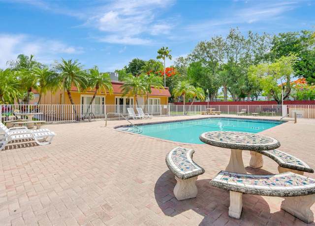 Property at 9972 SW 88th St #1128, Miami, FL 33176, 2 beds, 1 bath