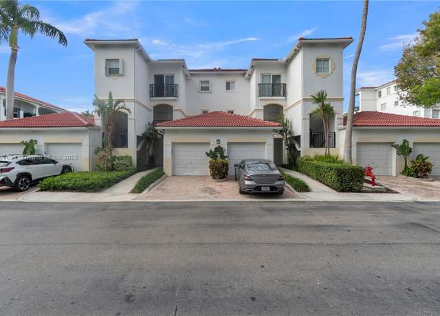 Property at 3235 NE 184th St #11103, Aventura, FL 33160, 2 beds, 2 baths
