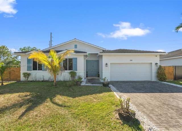 Property at 200 NE 18th Ter, Homestead, FL 33033, 3 beds, 2.5 baths