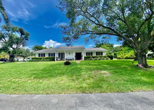 Property at 7521 SW 165th Ter, Palmetto Bay, FL 33157, 4 beds, 3 baths