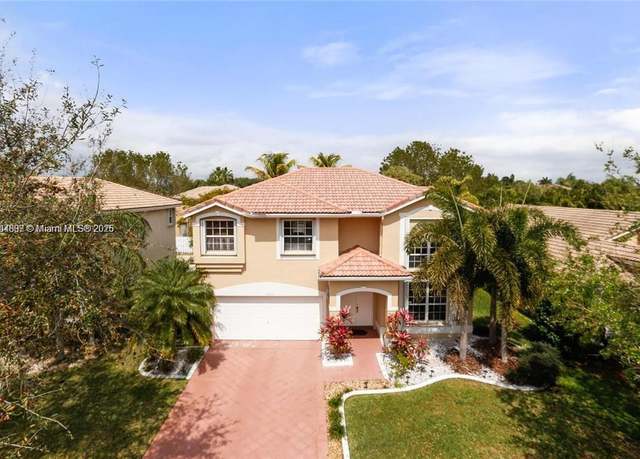 Property at 13833 NW 22nd St, Sunrise, FL 33323, 4 beds, 2.5 baths