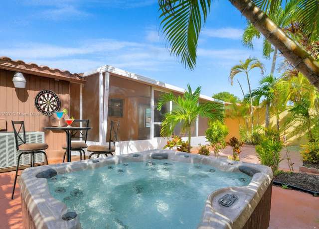 Property at 8528 SW 148th Pl, Miami, FL 33193, 3 beds, 2 baths