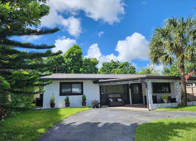 Property at 2040 N 57th Ter, Hollywood, FL 33021, 4 beds, 2 baths