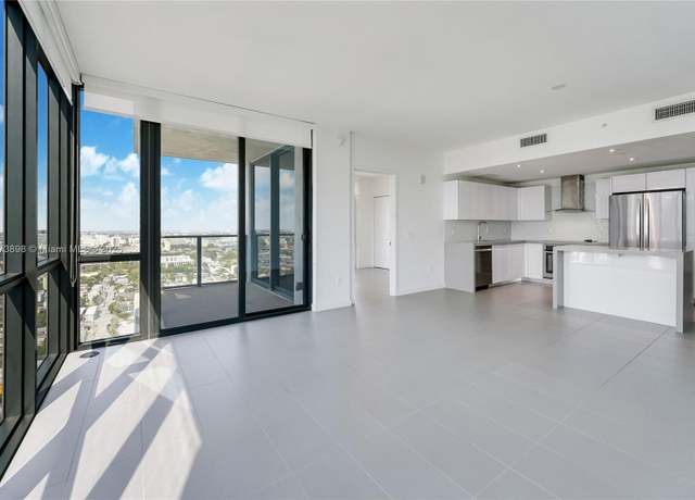 Property at 1600 NE 1st Ave #2810, Miami, FL 33132, 2 beds, 2 baths