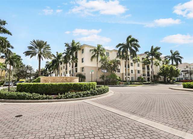 Property at 4 Renaissance Way #303, Boynton Beach, FL 33426, 3 beds, 2 baths