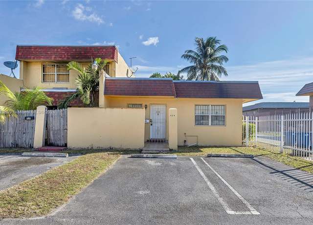 Property at 624 NW 179th St, Miami Gardens, FL 33169, 2 beds, 2 baths