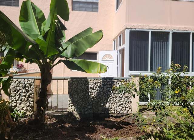 Property at 4281 NW 41st St #115, Lauderdale Lakes, FL 33319, 1 bed, 1.5 baths