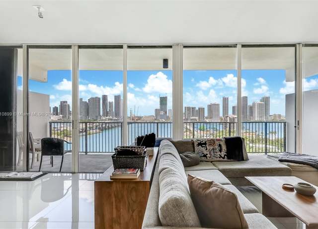 Property at 1000 Venetian Way #1306, Miami, FL 33139, 1 bed, 1.5 baths