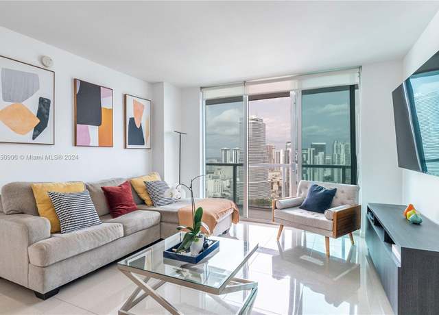 Property at 55 SE 6th St #4005, Miami, FL 33131, 2 beds, 2 baths