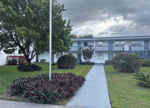 Property at 252 Oakridge O #252, Deerfield Beach, FL 33442, 1 bed, 1.5 baths