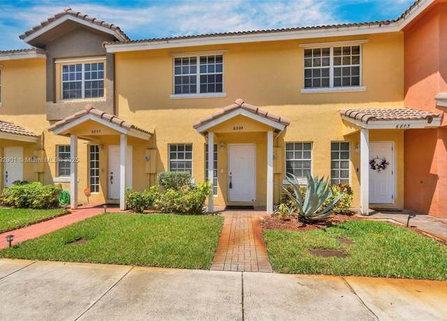Property at 6805 Sienna Club Pl, Lauderhill, FL 33319, 2 beds, 2.5 baths