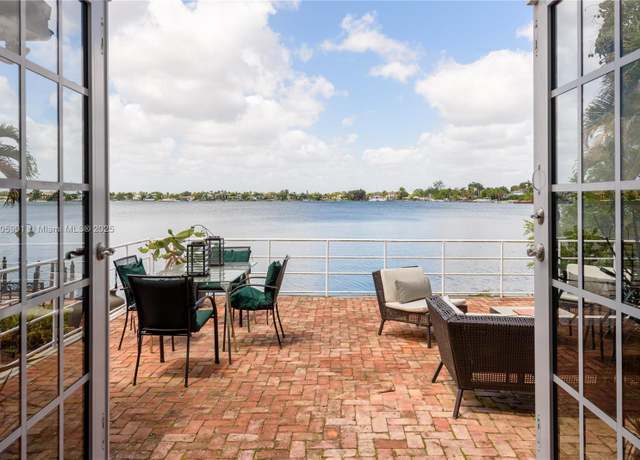 Property at 5020 SW 82nd Ave, Miami, FL 33155, 4 beds, 3 baths