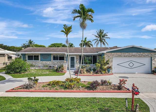 Property at 11520 NW 23rd St, Pembroke Pines, FL 33026, 5 beds, 2 baths