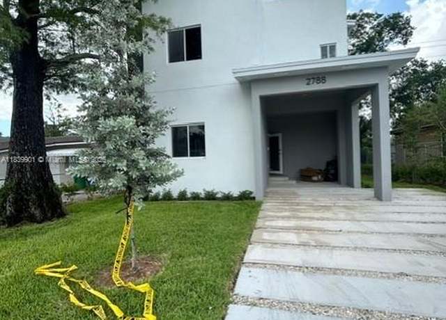 Property at 2788 NW 9th Pl, Fort Lauderdale, FL 33311, 3 beds, 2.5 baths