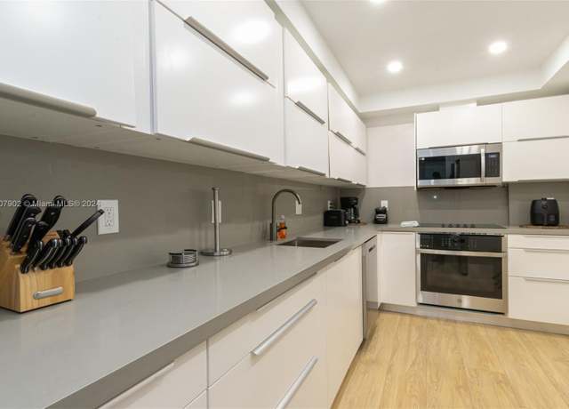 Property at 3801 S Ocean Dr Unit 9P, Hollywood, FL 33019, 2 beds, 2 baths