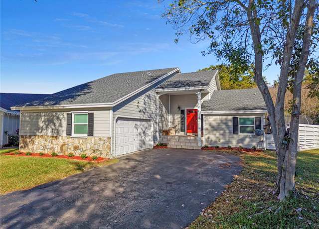 Property at 14914 SW 142nd Pl, Miami, FL 33186, 3 beds, 2 baths