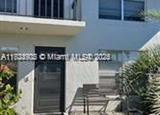 Property at 13648 Coconut Palm Ct Unit C, Delray Beach, FL 33484, 2 beds, 2 baths