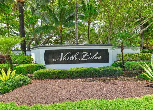 Property at 933 Falling Water Rd, Weston, FL 33326, 3 beds, 2 baths