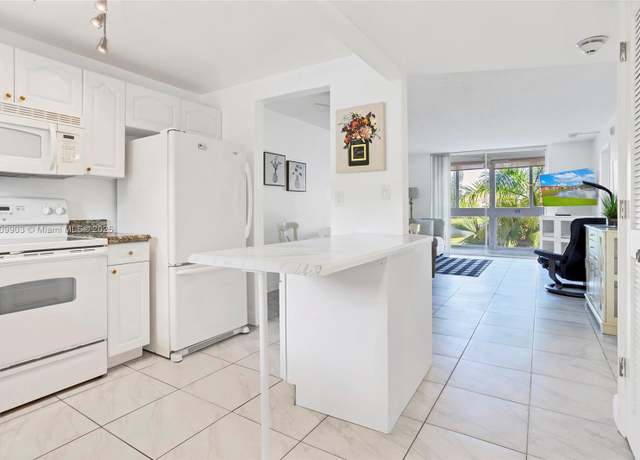Property at 2801 N Pine Island Rd #204, Sunrise, FL 33322, 2 beds, 2 baths