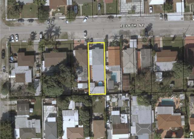 Property at 734 E 39th St, Hialeah, FL 33013, 5 beds, 4.5 baths
