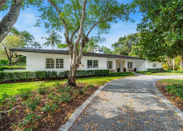 Property at 646 Sierra Cir, Coral Gables, FL 33156, 4 beds, 3 baths