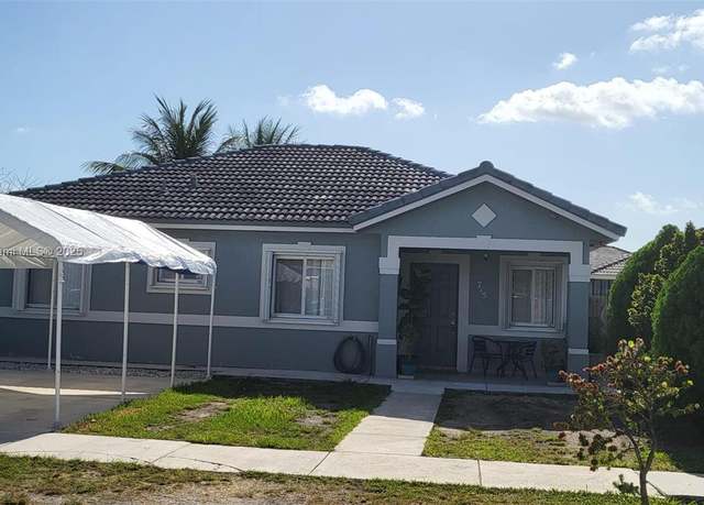Property at 715 SE 12th Ter, Homestead, FL 33033, 4 beds, 2 baths
