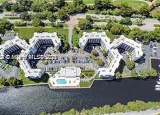 Property at 3475 N Country Club Dr #816, Aventura, FL 33180, 1 bed, 1 bath