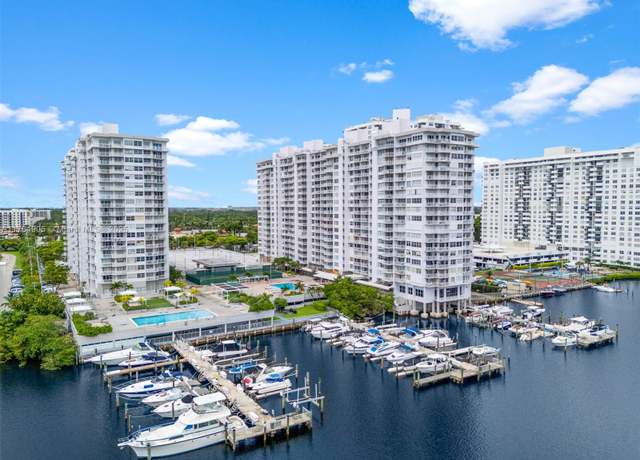 Property at 18041 Biscayne Blvd Ph 02, Aventura, FL 33160, 2 beds, 2 baths