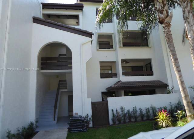 Property at 9140 SW 123rd Ct #301, Miami, FL 33186, 2 beds, 2 baths