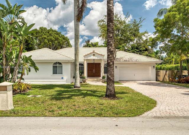 Property at 9715 SW 144th St, Miami, FL 33176, 4 beds, 3 baths