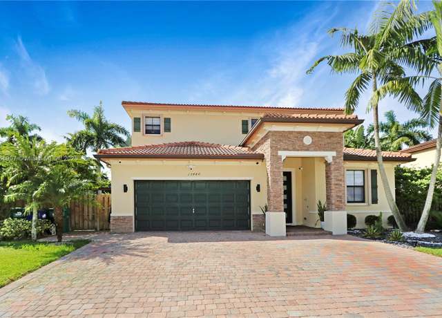 Property at 15480 SW 119th Ter, Miami, FL 33196, 5 beds, 3 baths