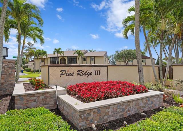 Property at 336 Pine Ridge Cir Unit B-1, Green Acres, FL 33463, 2 beds, 1 bath