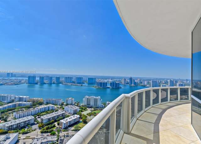 Property at 18101 Collins Ave #5401, Sunny Isles Beach, FL 33160, 3 beds, 3.5 baths