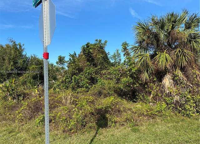 Property at 27246 27246 Sunnybrook Rd, Punta Gorda, FL 33983
