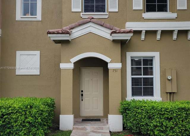 Property at 751 SE 2nd St, Homestead, FL 33030, 3 beds, 3 baths