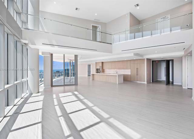 Property at 851 NE 1st Ave Ph 5411, Miami, FL 33132, 5 beds, 6.5 baths