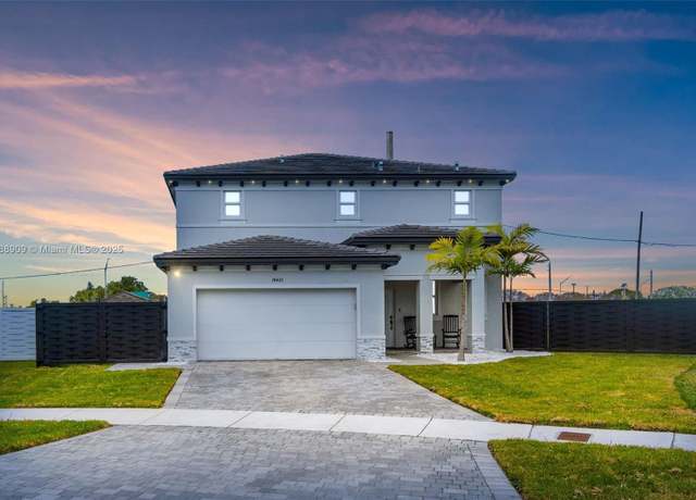 Property at 18430 SW 136th Ct, Miami, FL 33177, 5 beds, 3.5 baths