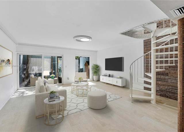 Property at 517 NE 38th St #9, Miami, FL 33137, 2 beds, 1.5 baths