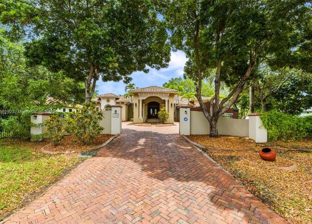 Property at 7761 SW 122 Ave, Miami, FL 33183, 5 beds, 4 baths