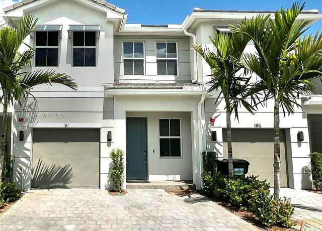 Property at 181 SW 170th Ave, Pembroke Pines, FL 33027, 4 beds, 3 baths