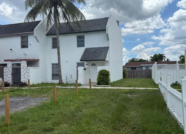 Property at 1314 Silverado, North Lauderdale, FL 33068, 5 beds, 2.5 baths